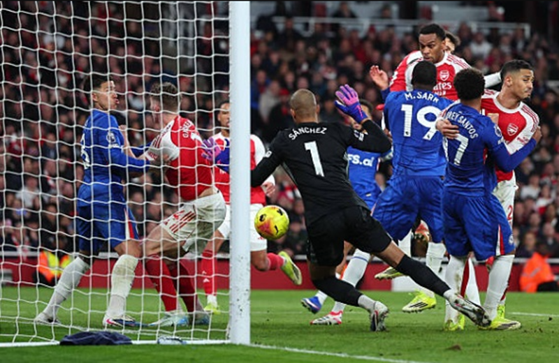 phat-goc-tro-thanh-chia-khoa-arsenal-khuat-phuc-chelsea-tai-emirates